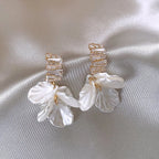 Elegant Shell Flower Tassel Earrings